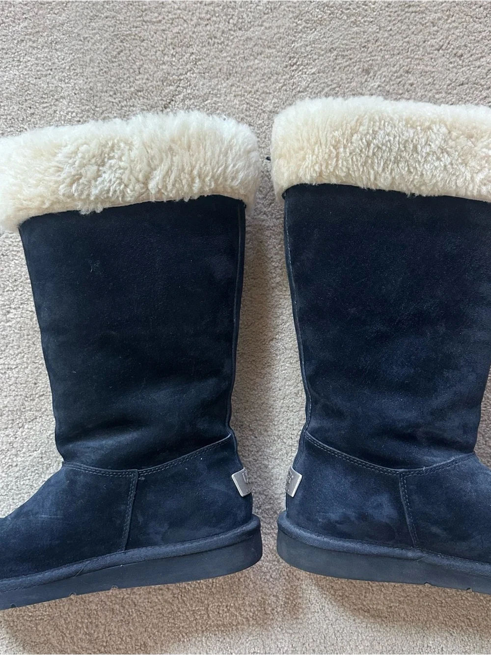 UGG Upside Black Suede Shearling Lace-Up Boots size 7